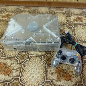 Crystal Original Xbox with Controller